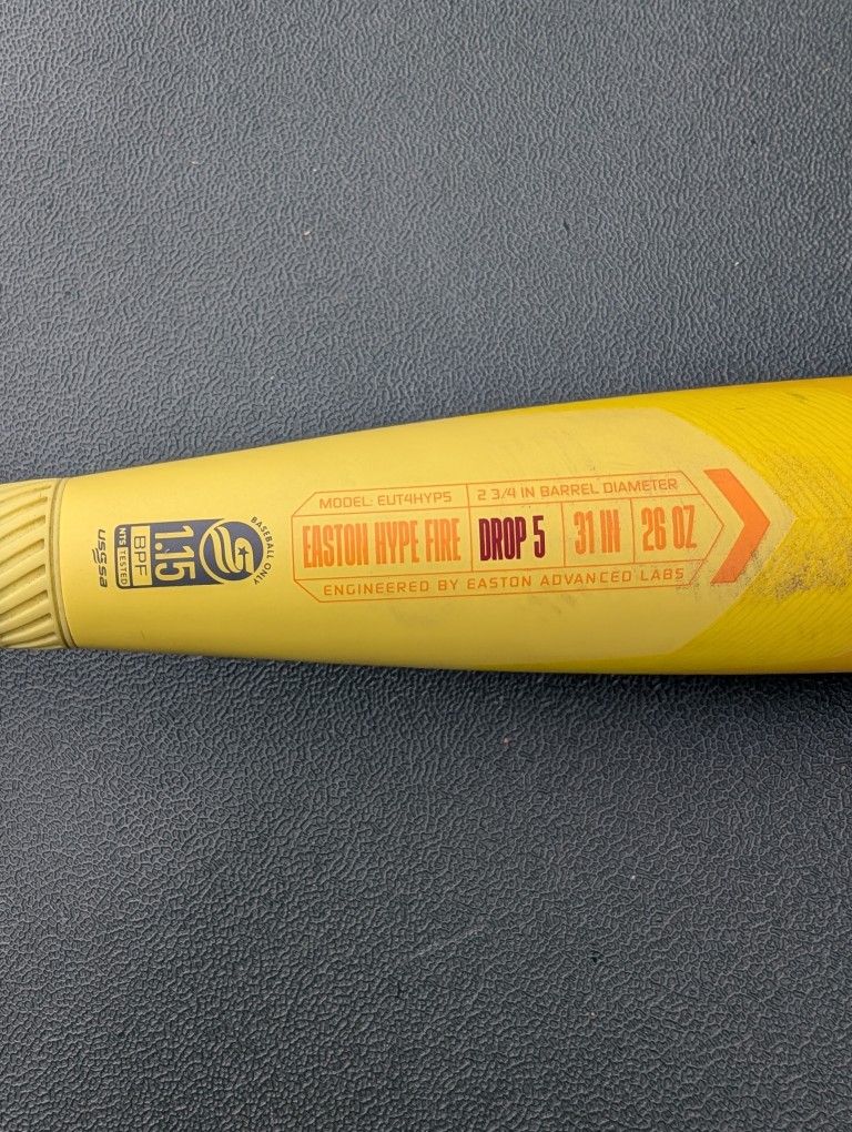 Easton Hype Fire bat