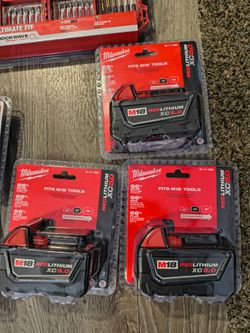 Milwaukee batteries XC5.0