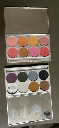 Eye shadow blush palettes