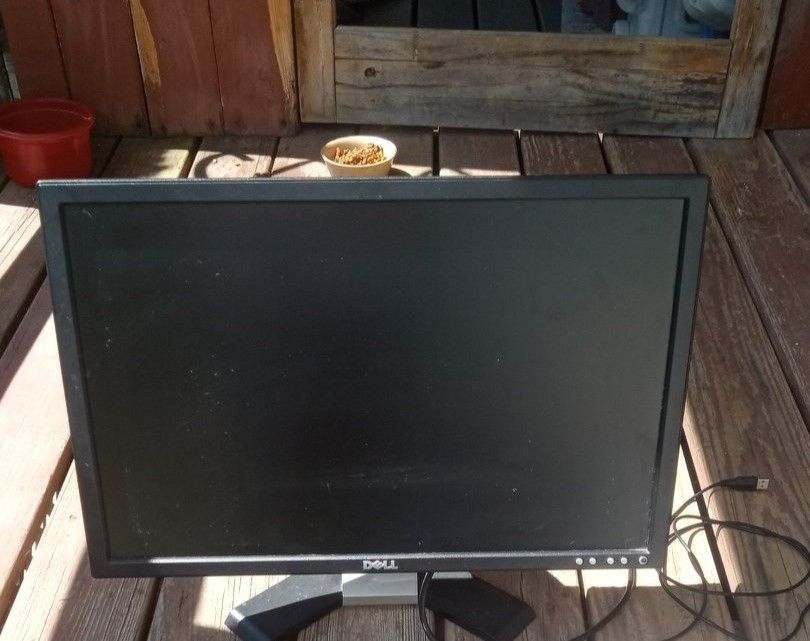 Dell Monitor.
