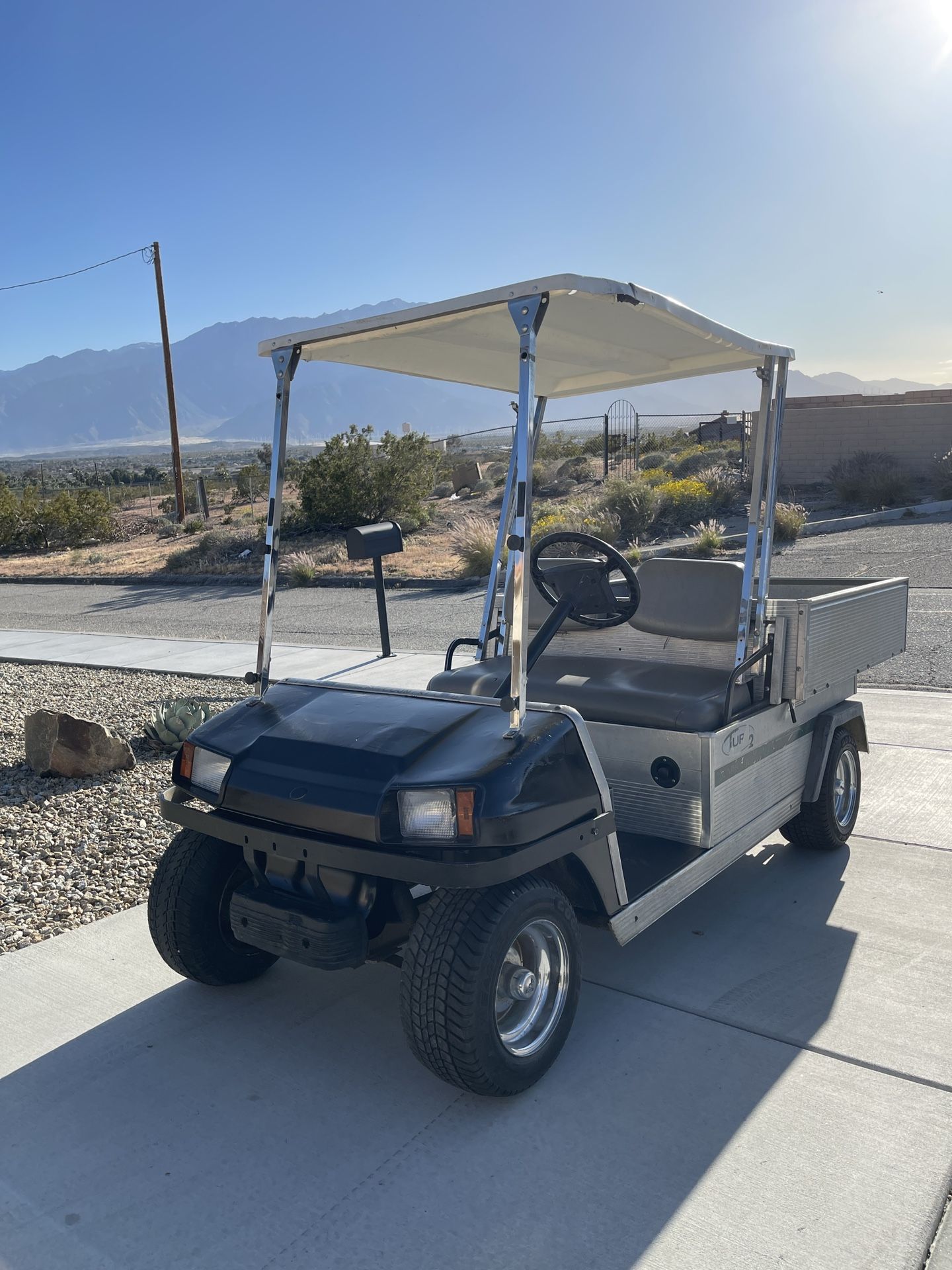 Club Car Turf 2 for Sale in Desert Hot Springs, CA - OfferUp