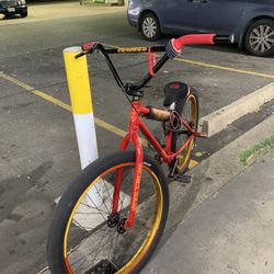 mafia medusa 26 in (NEGOTIABLE) 