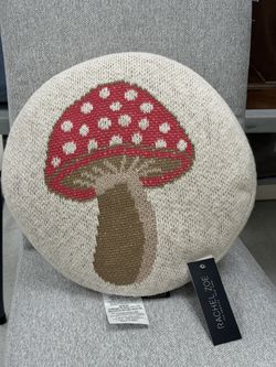 Mushroom pillow 
