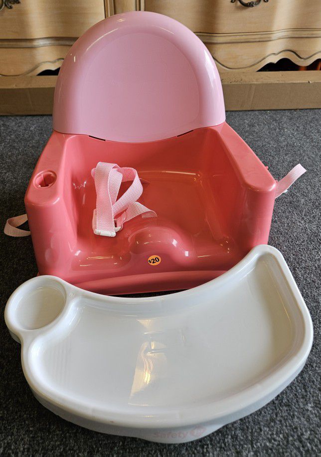 Booster Seat  $8 (Reduced) With Swing-out Tray (Safety 1st Brand)