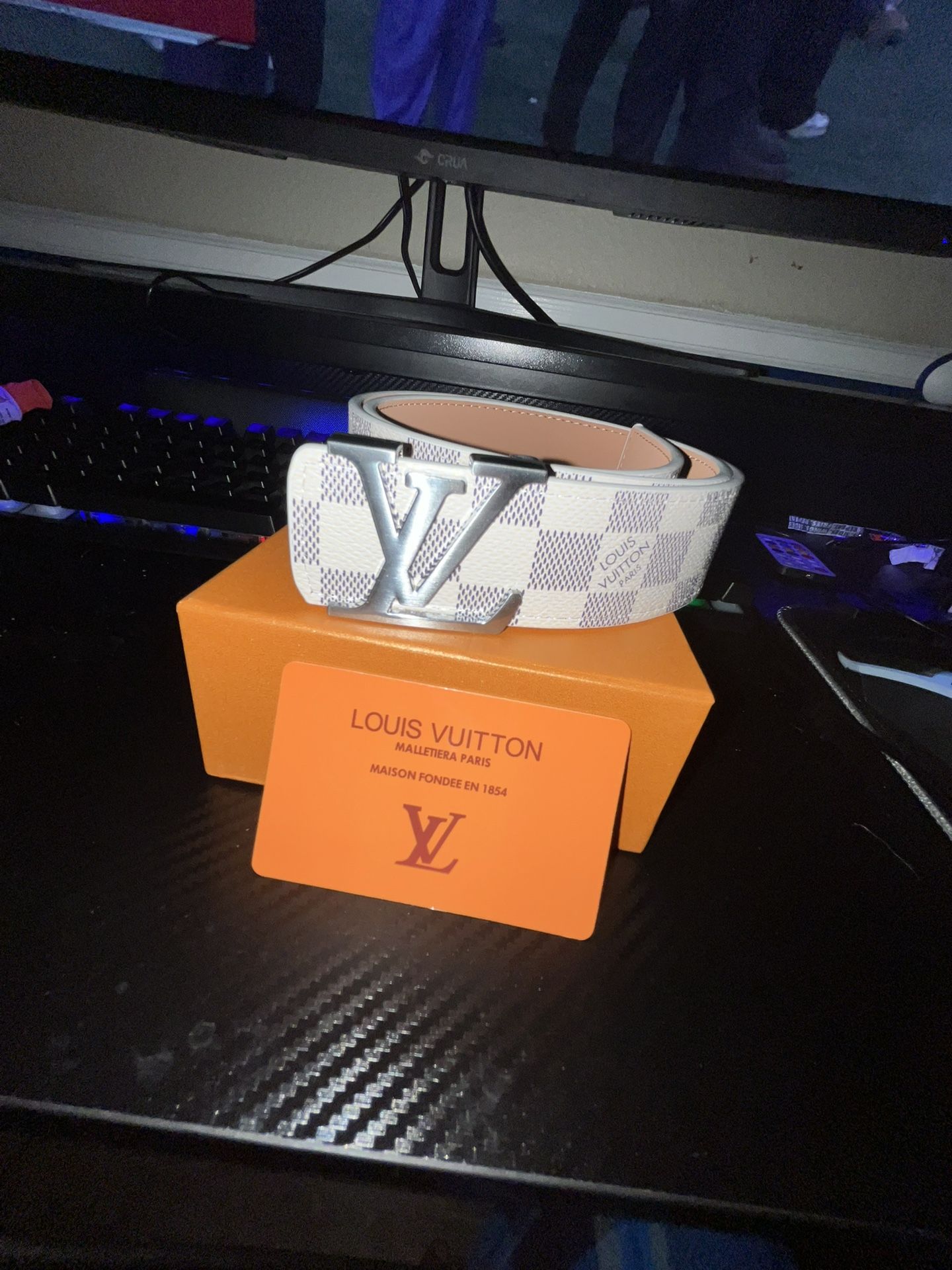 Louis vuitton belt