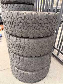 265/60r18 Bfgoodrich Ko2 Tires En Excelentes Conditiones De Vida Las 4