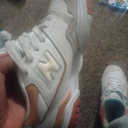 New Balance 550