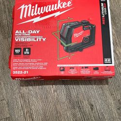 Milwaukee USB Rechargeable  Green Laser  Cross Line & Plumb Point Model 3522-21