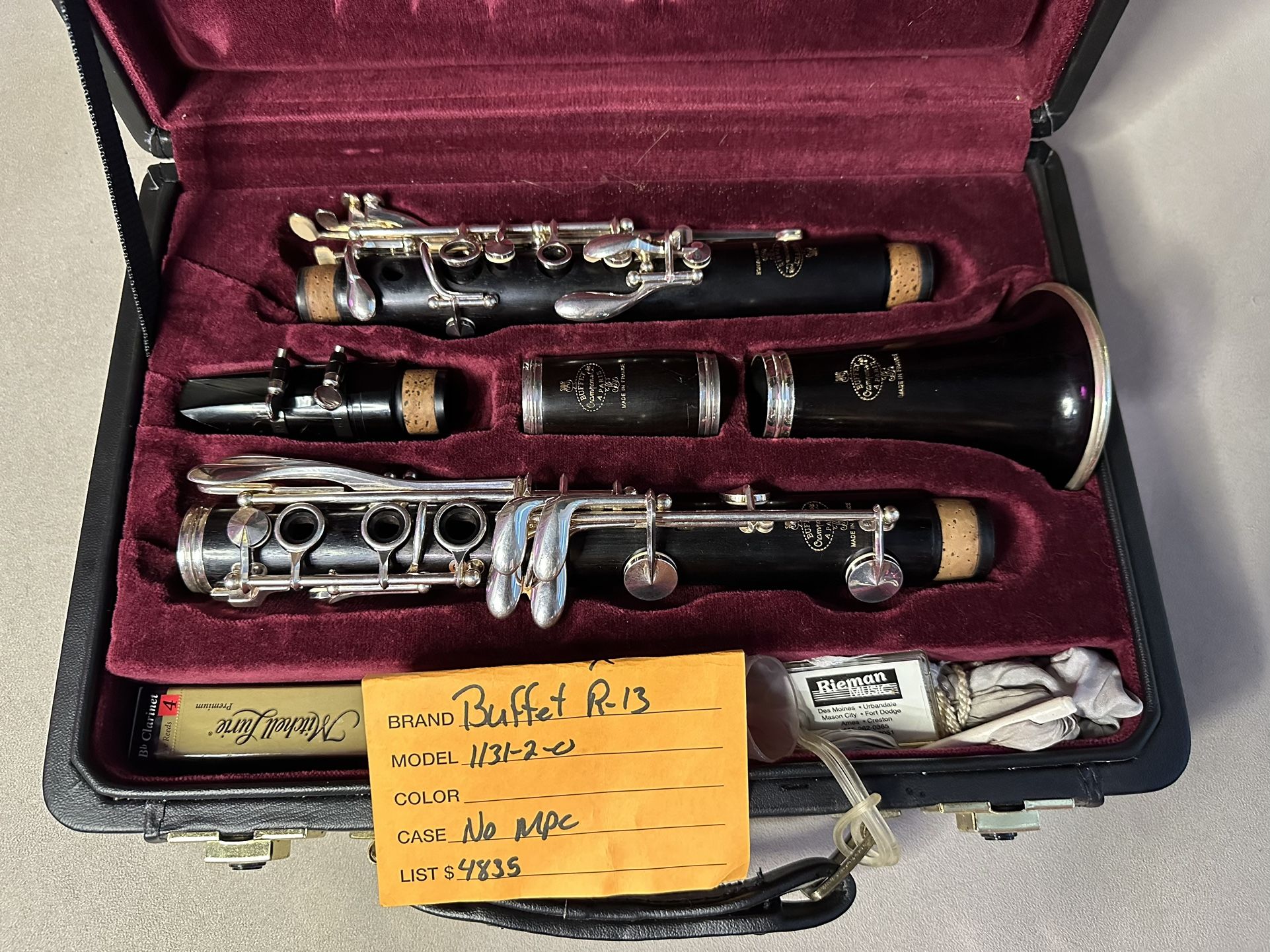 Professional Clarinet Buffet R-13