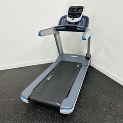 Precor TRM835 Treadmill with P30 Console - Cardio - Running - Gym Equipment