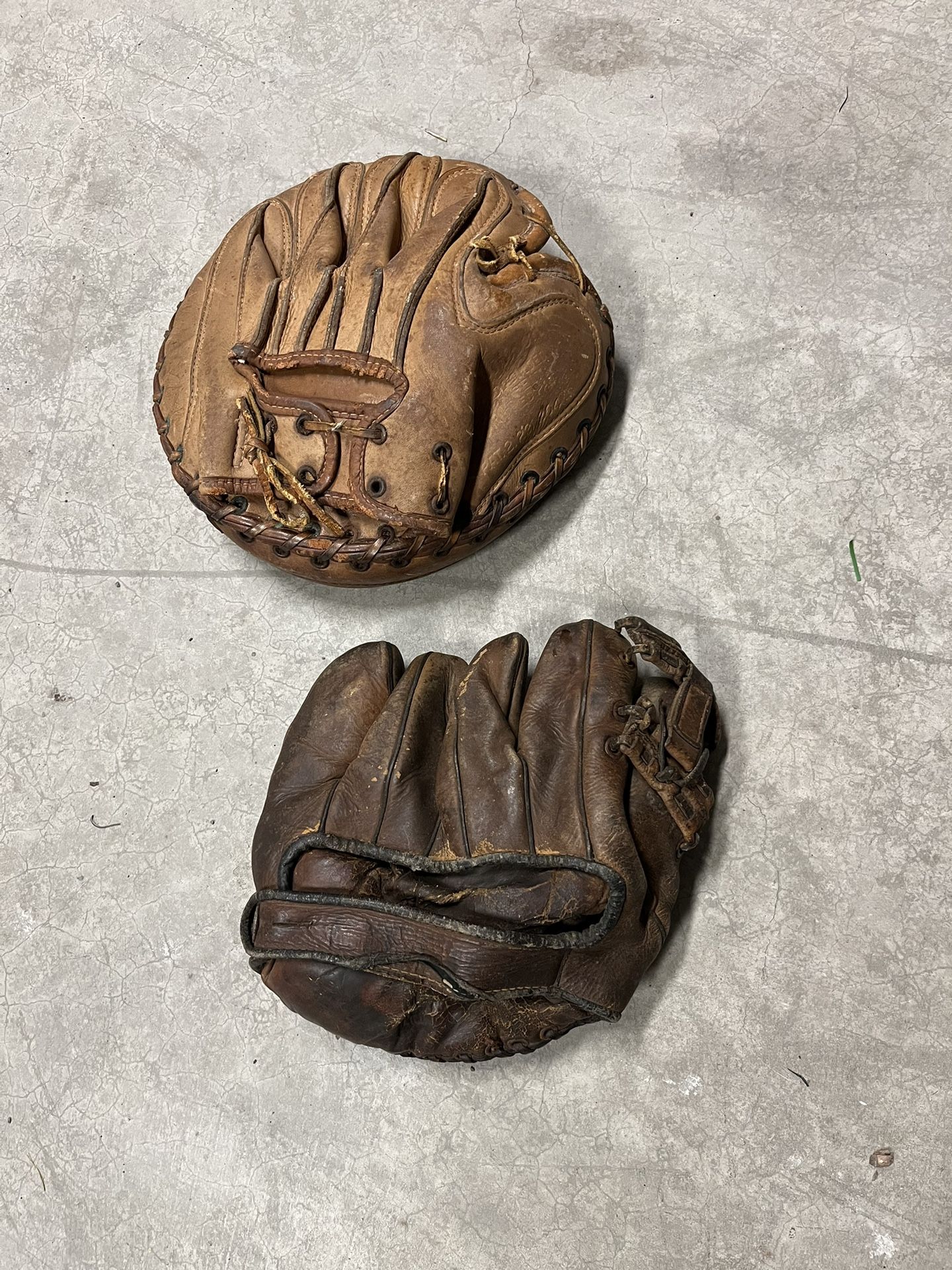 Antique Or Vintage Baseball Mitts, Catcher’s Mitt