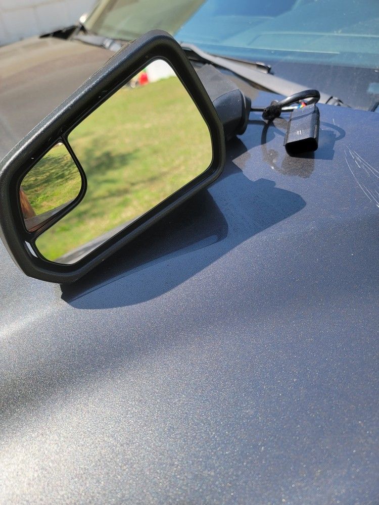 Mustang side mirror 