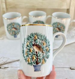Vintage Avon 12 Days of Christmas Mugs: Partridge in a Pear Tree, Set of 4