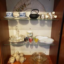 Vintage Glassware Sale