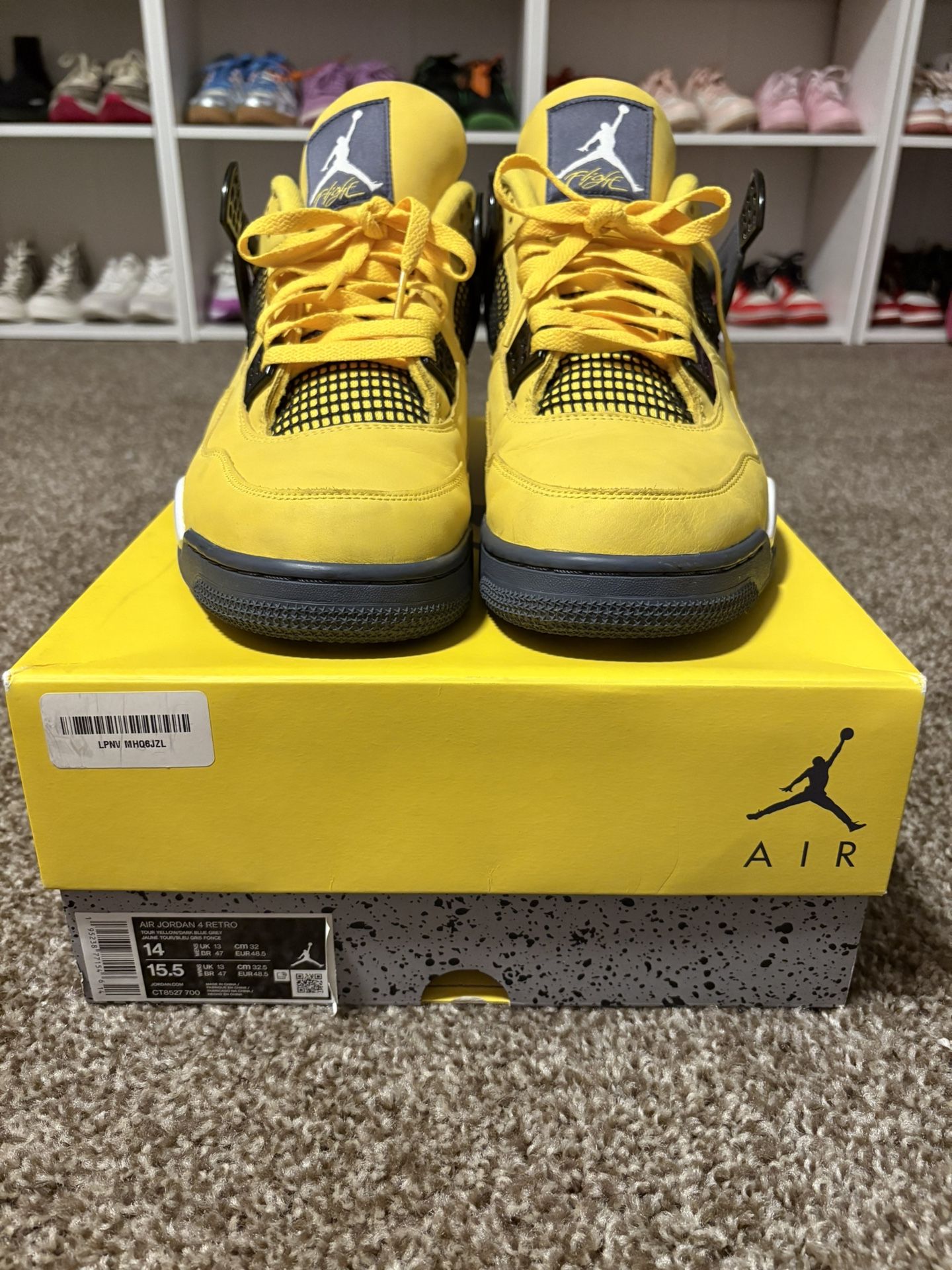 AIR JORDAN 4 RETRO