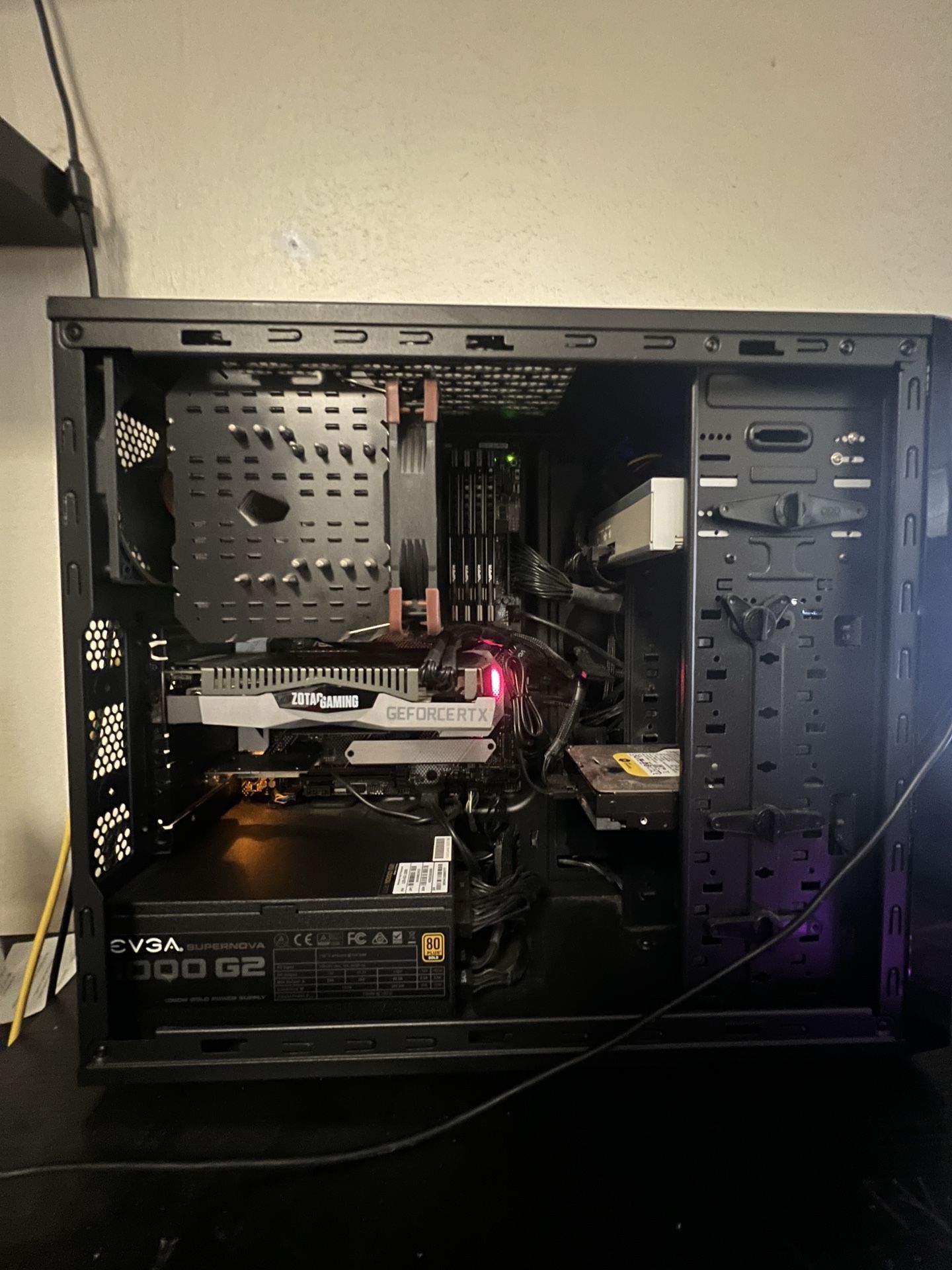 pc gaming setup