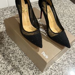 Louboutin Heels. Size 38. Mirror Quality.