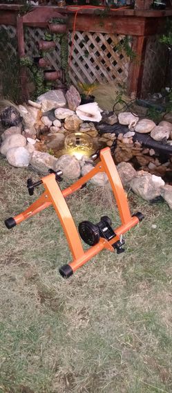 Indoor Bike Trainer Bicycle Training Station