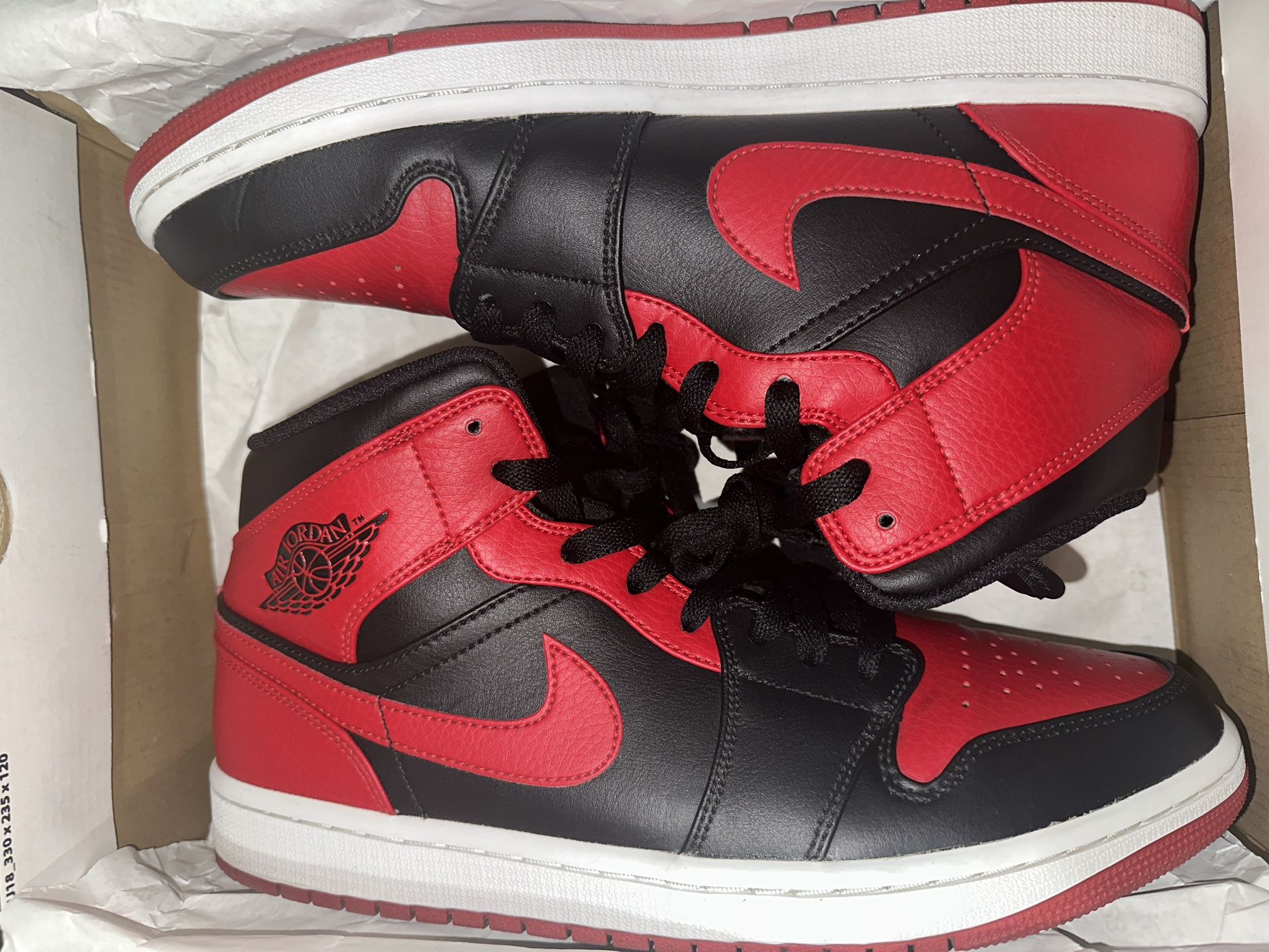 Jordan 1 Mid Banned