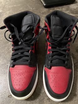 Bred Jordan 1 Mids Size 11