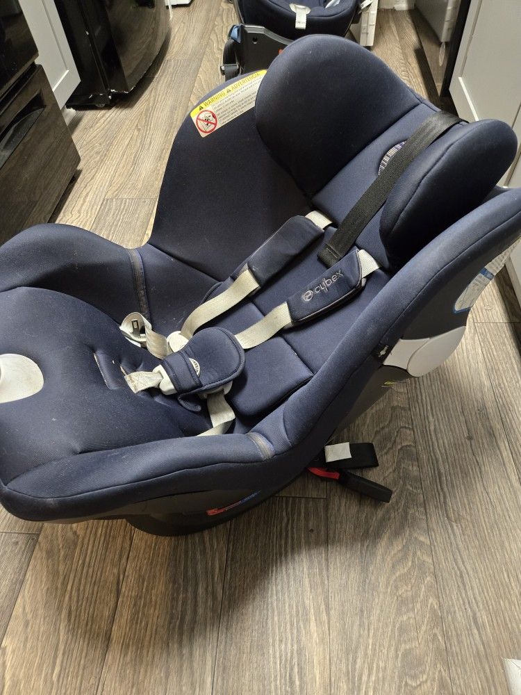 Cybex Eternis Car Seat