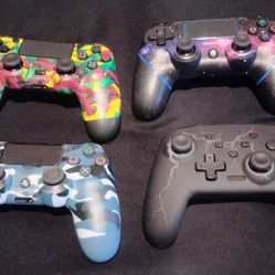 4 Wireless Gaming Controllers (2 For PS4)