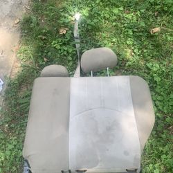 Backseat to 06-07 Ford Escape