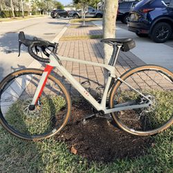 BMC URS Medium Size Full Carbon Gravel Bike