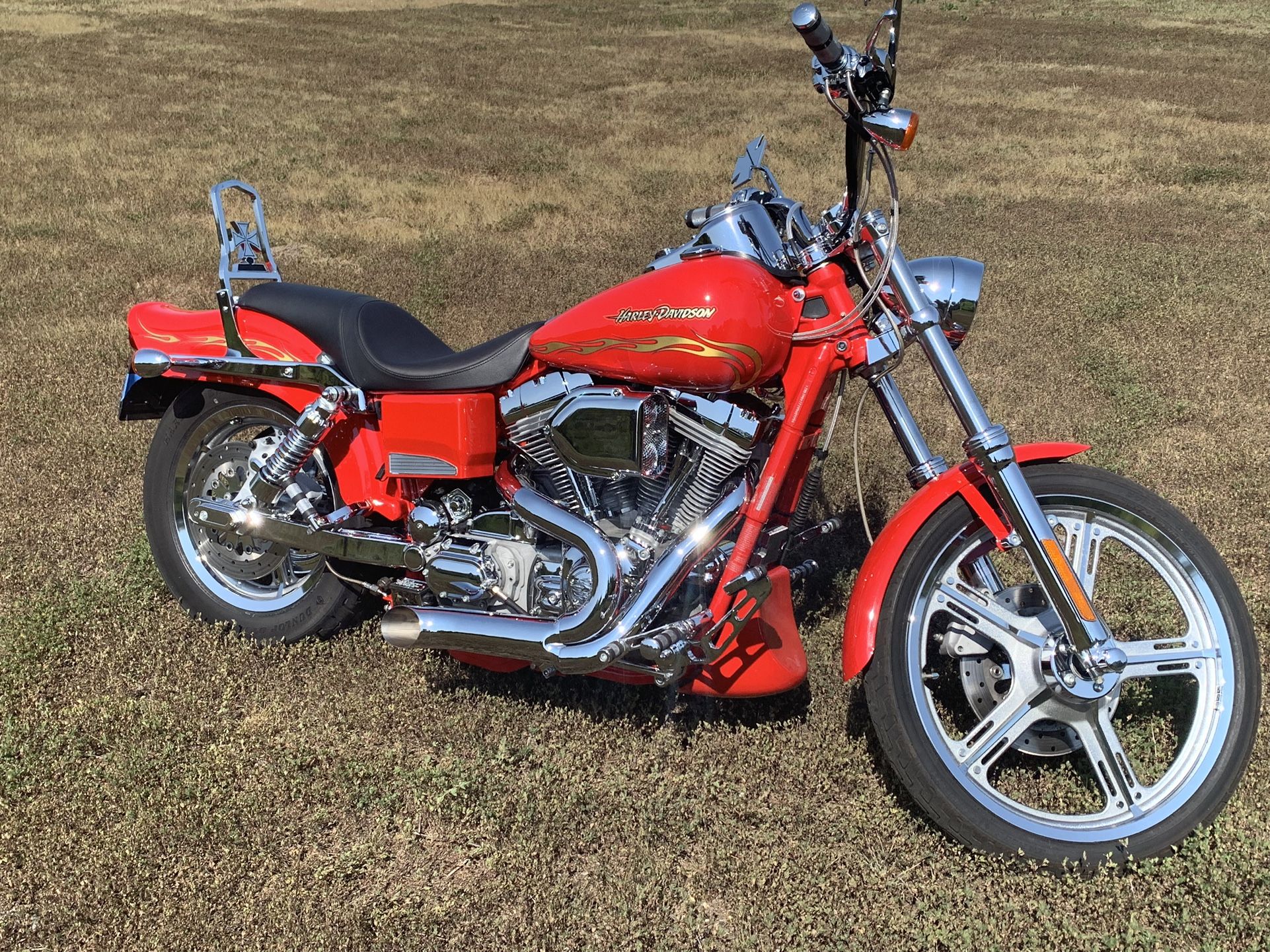 2001 Harley Davidson Dyna Widr Glide CVO