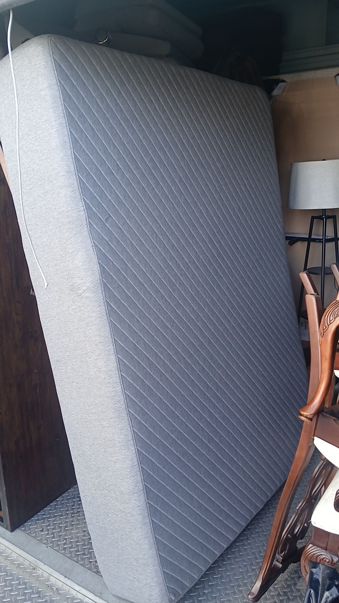 Full size mattress