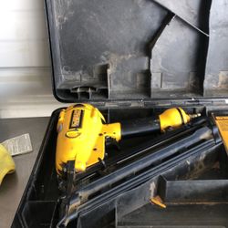 DeWalt D51275 Finish Nailer