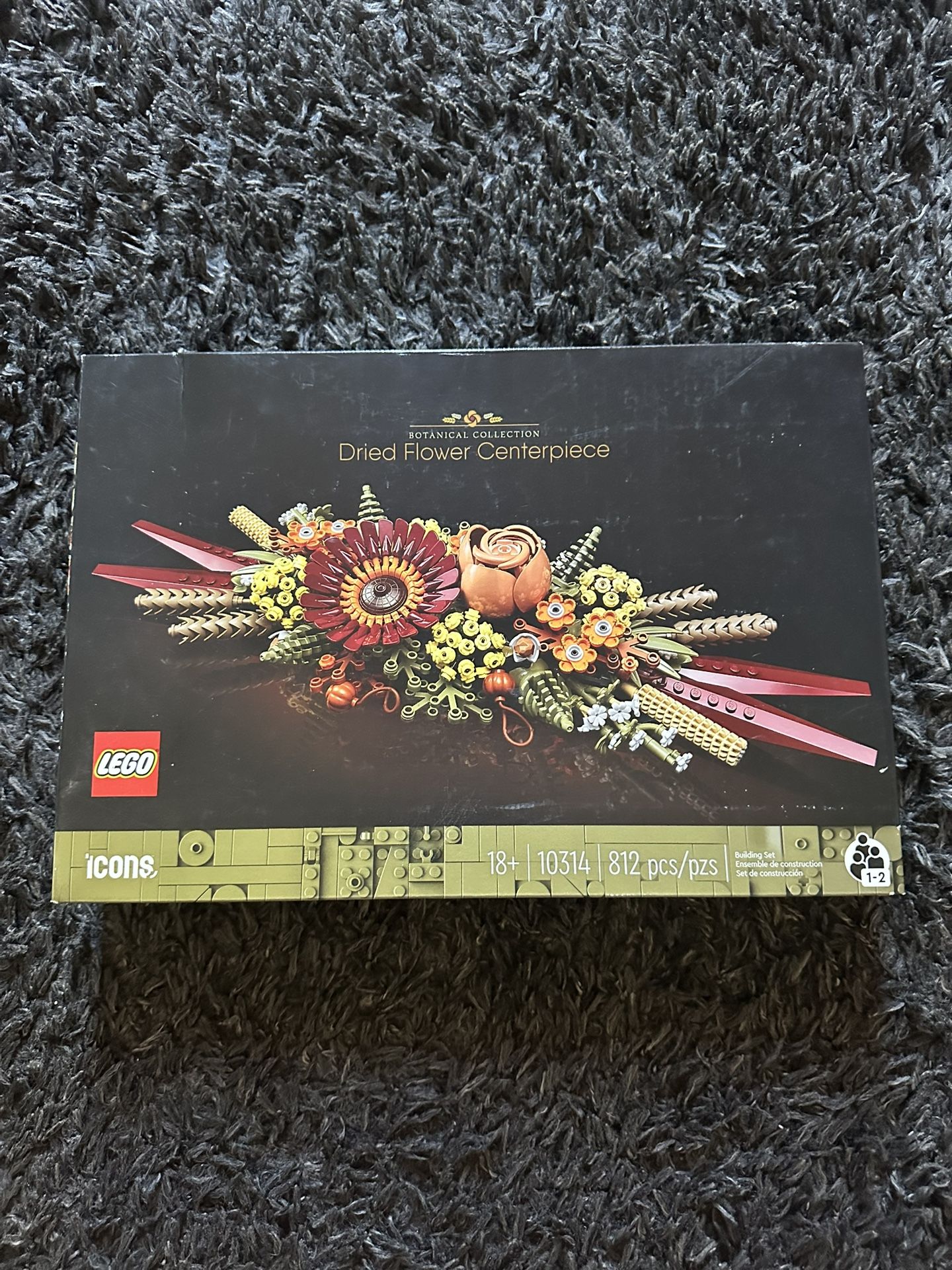 LEGO Icons Dried Flower Centerpiece Building Set - Artificial Flowers for Dinner Table Centerpieces, Adults Ages 18+ - Unique Birthday or Anniversary
