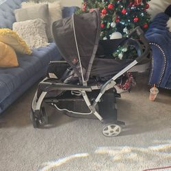 DOUBLE STROLLER