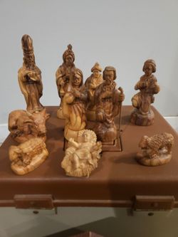 Vintage Hand-carved olive wood Nativity set from Bethlehem
