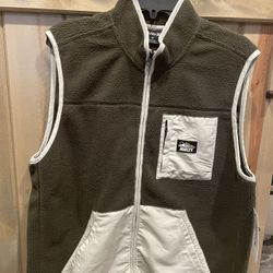 Hurley Men’s Midland Burrito Zip Vest Brand New size Medium Retail $70 asking $35 