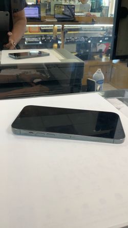 Apple iPhone Smartphone IPhone 13 Pro Max, iCloud locked