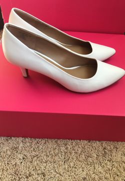 Women's white dress pumps