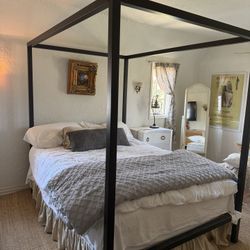 Room & Board Architecture Canopy Bed