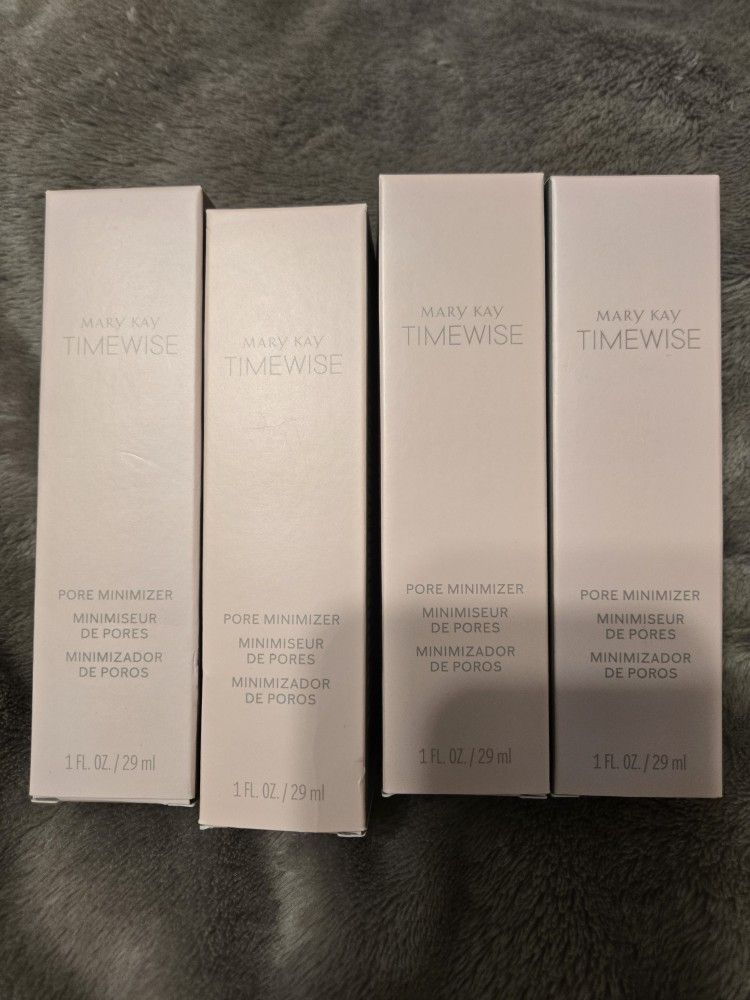 Mary Kay skincare items~ new in box