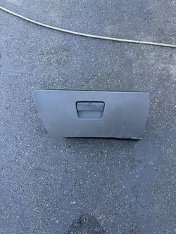 BMW E9x Glove Box 