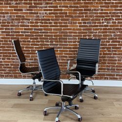 Office Chairs 