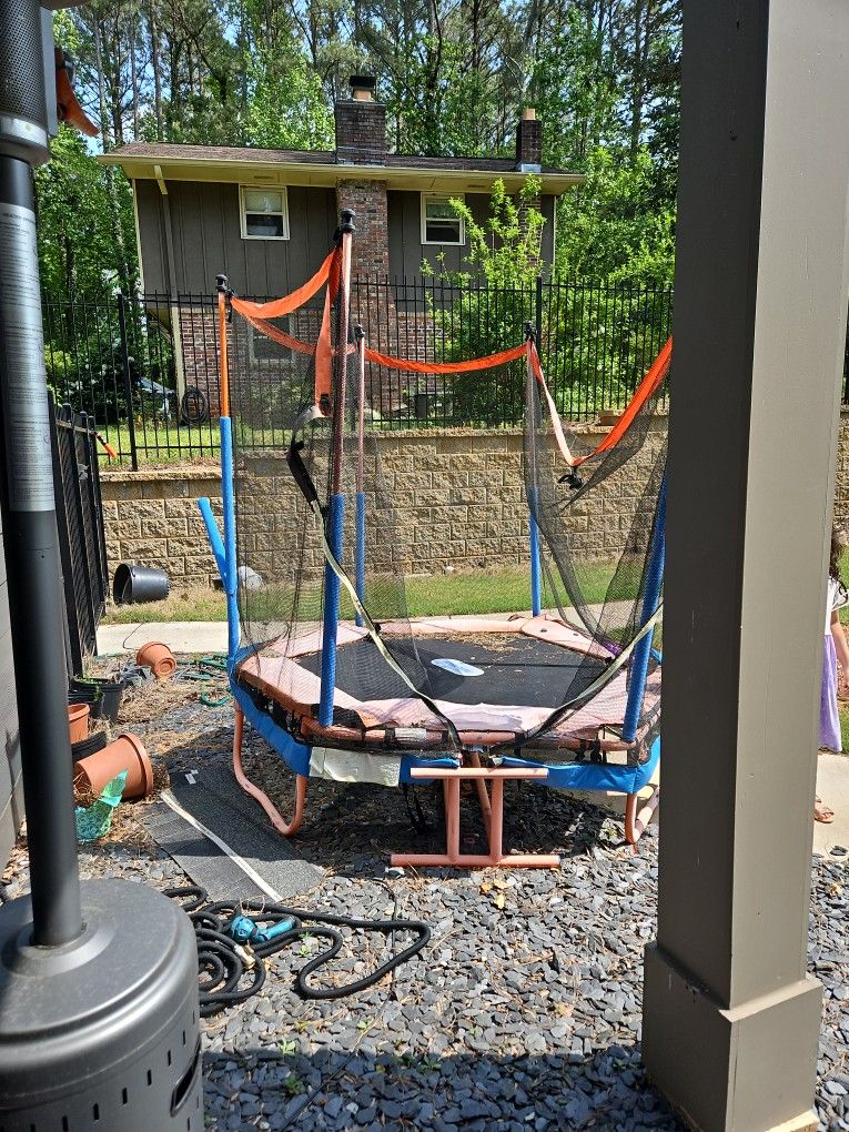 Free Small Kids Trampoline