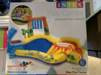 Inflatable Kiddie Pool/Water Play Center