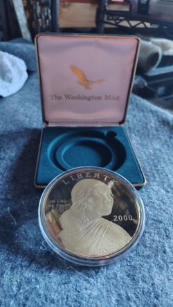 999 FINE SILVER WITH 24K GOLD LAYERED 4 oz  COIN