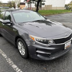 2017 KIA Optima