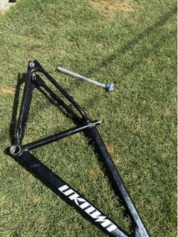 Unknown frame and seat post