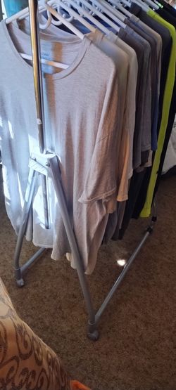 Clothing rack