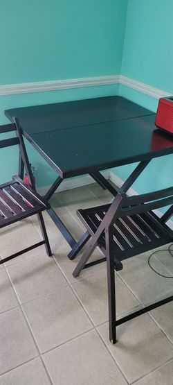 World market bistro set