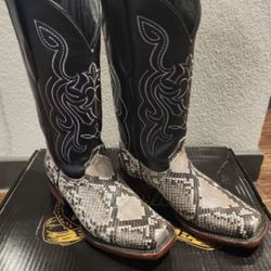 Western Boots vintage apparel 