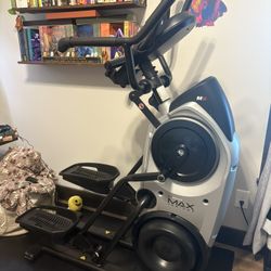 Bowflex Max Trainer m6
